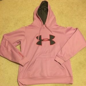 Under Armour Sweatshirt